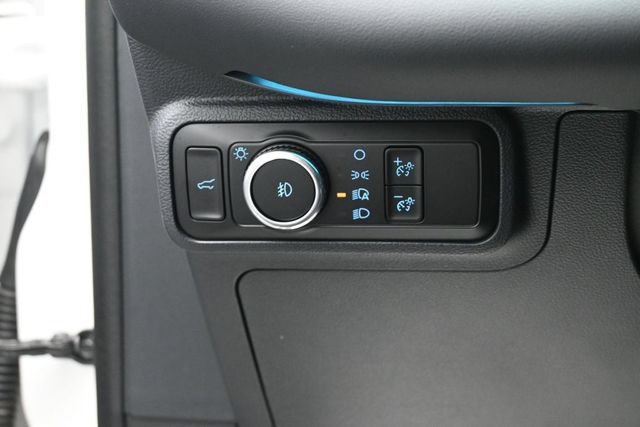 Certified 2025 Ford Explorer ST AWD/4WD image 11