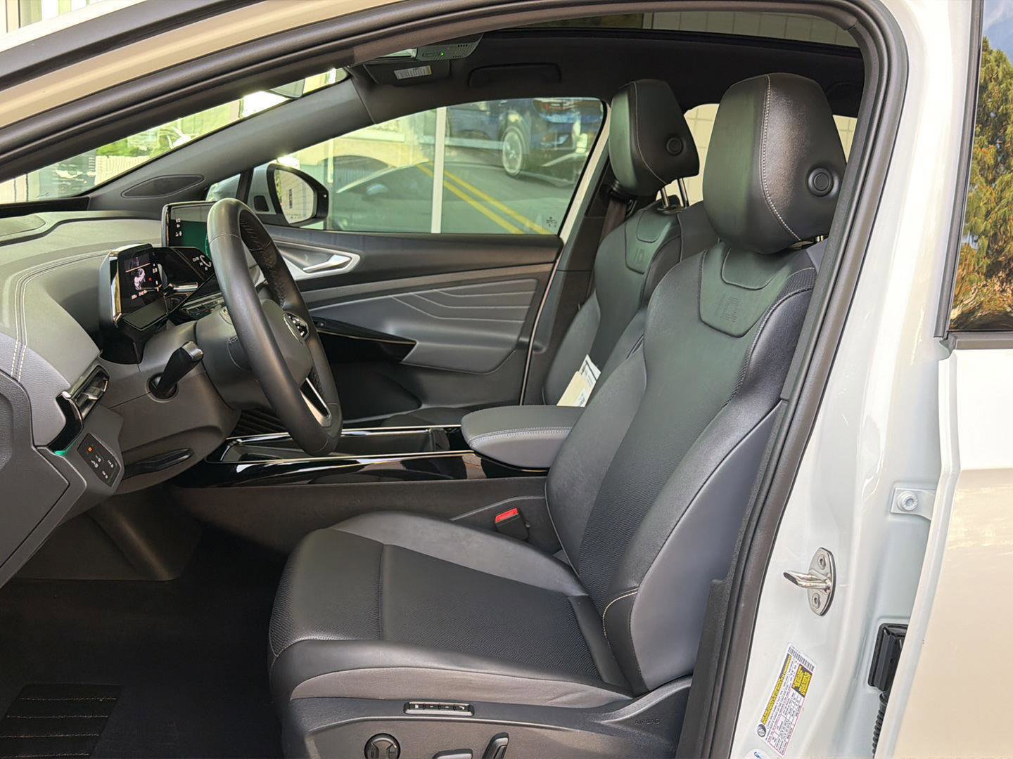 Certified 2023 Volkswagen ID.4 Pro S image 16