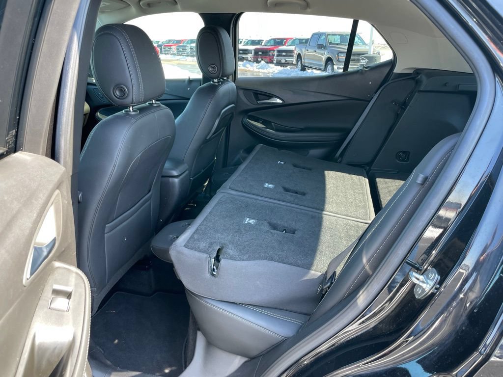 Used 2022 Buick Encore GX Preferred w/ Cold Weather Comfort Package AWD/4WD image 50