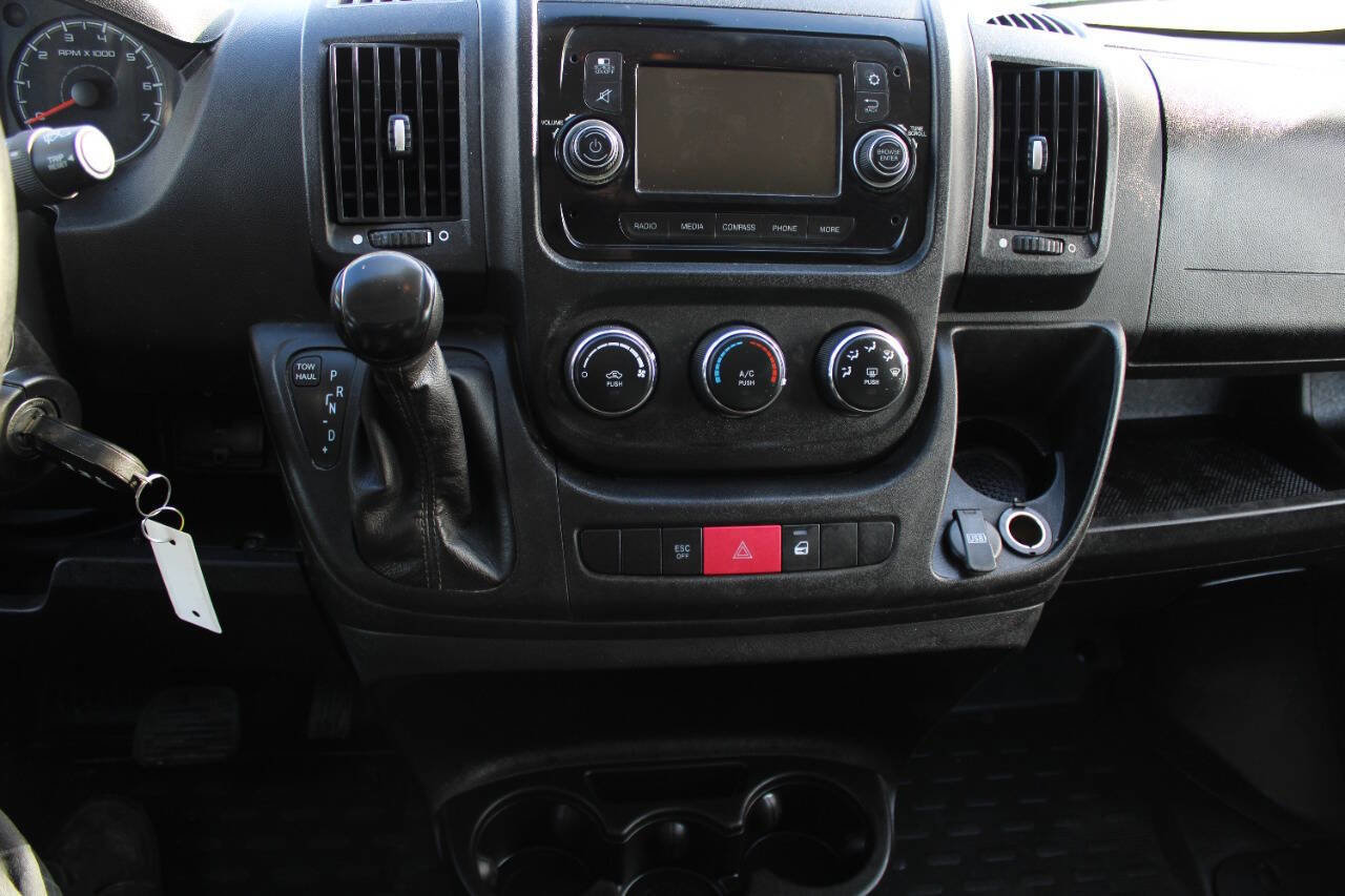 Used 2018 RAM ProMaster 2500 image 11