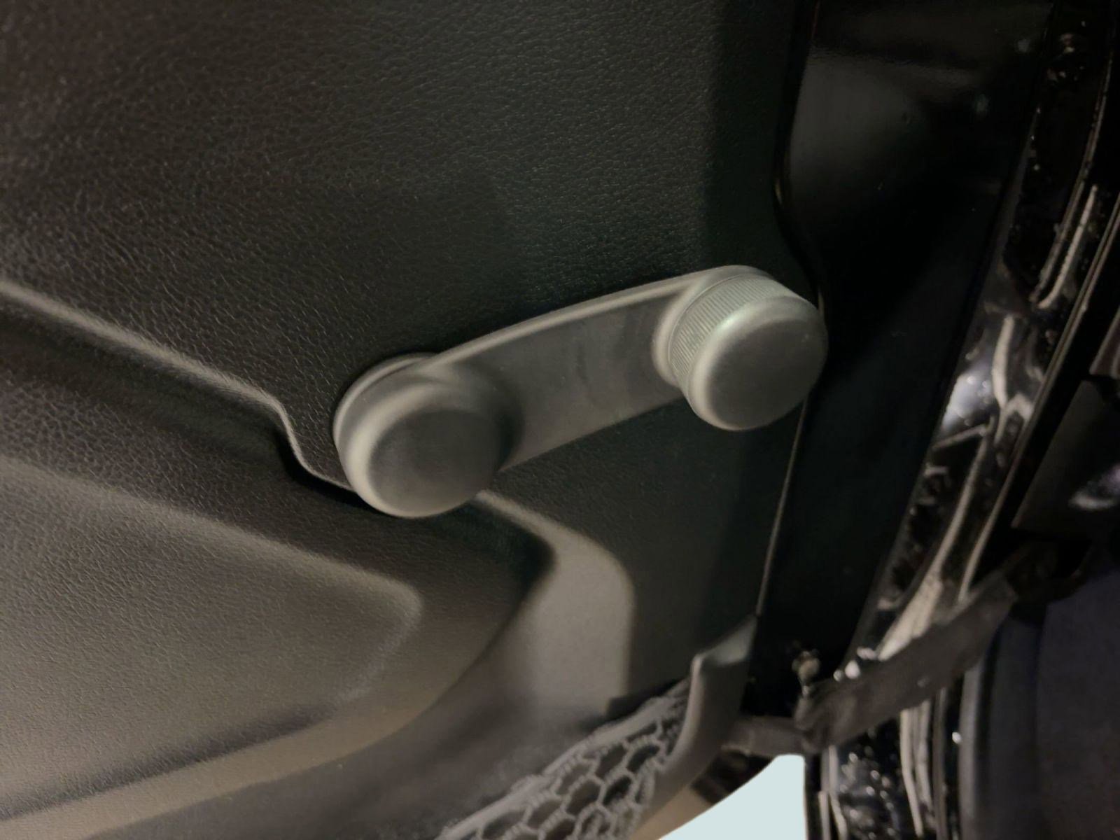 Used 2020 Jeep Wrangler Unlimited Sport image 13