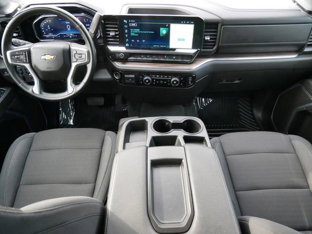 Used 2025 Chevrolet Silverado 1500 LT image 10