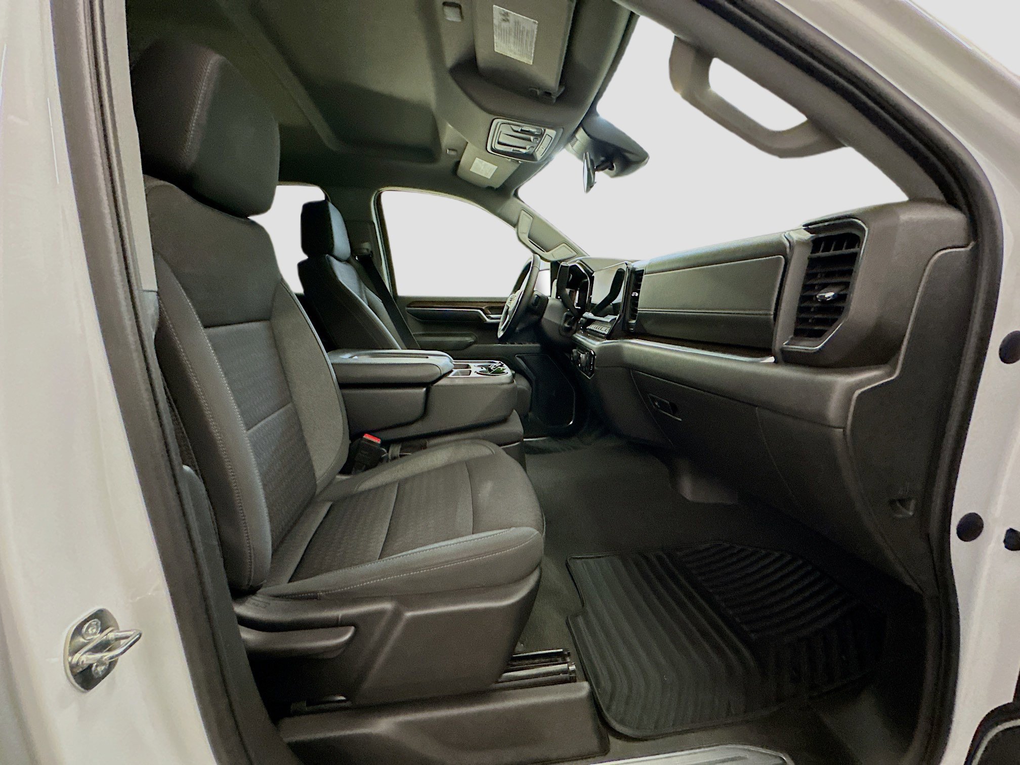 Used 2023 Chevrolet Silverado 1500 LT image 32