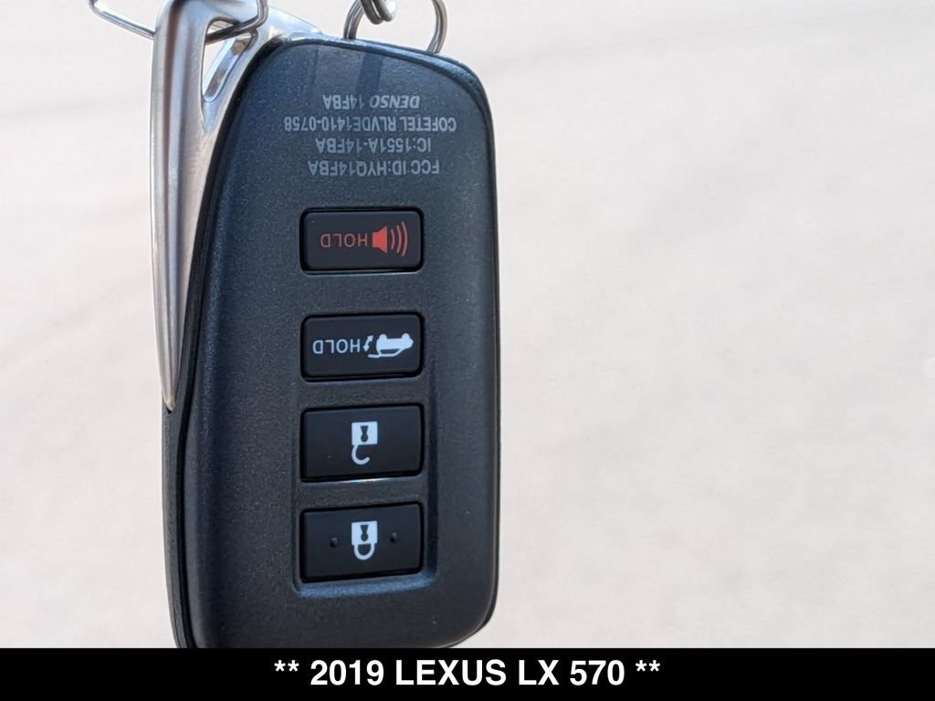 Used 2019 Lexus LX 570 4WD w/ Luxury Package image 26