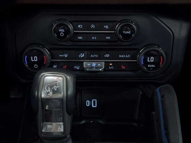 Used 2023 Ford Bronco Outer Banks AWD/4WD image 30
