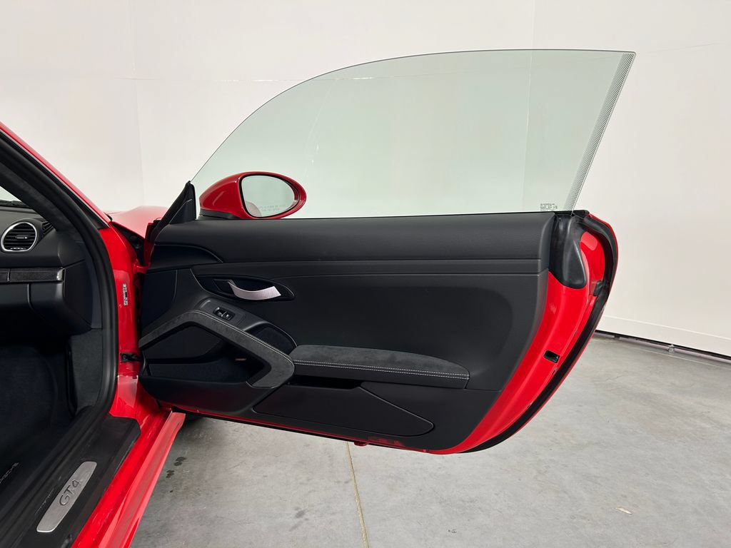 Certified 2020 Porsche 718 Cayman GT4 RWD image 24