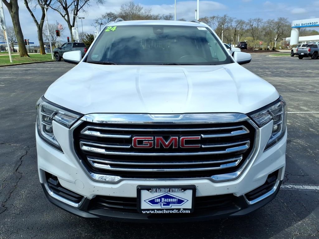 Certified 2024 GMC Terrain SLT image 2