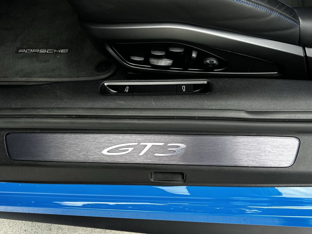 Used 2022 Porsche 911 GT3 RWD image 30