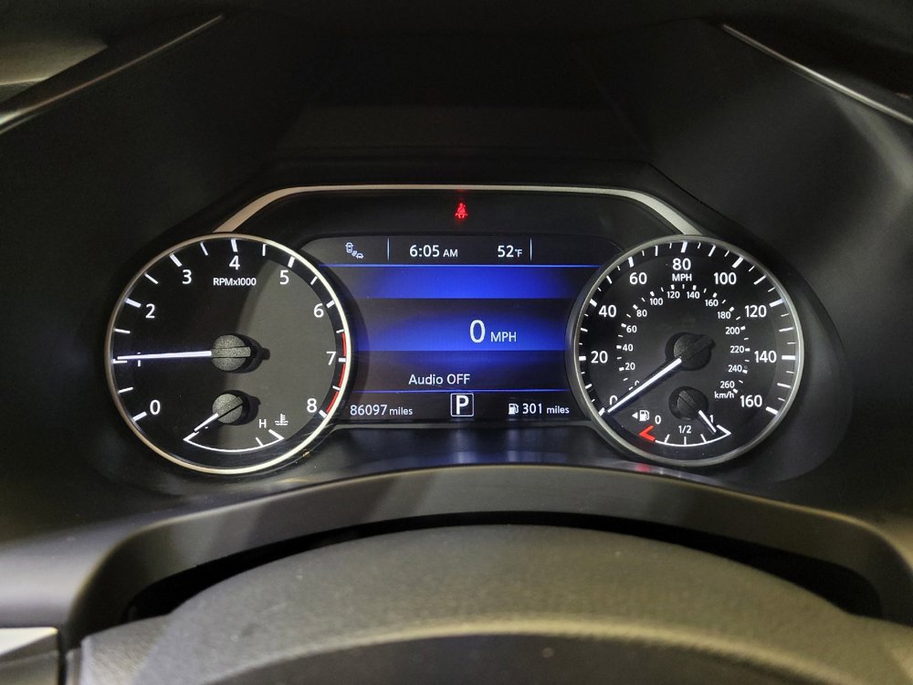 Used 2019 Nissan Murano SV image 23