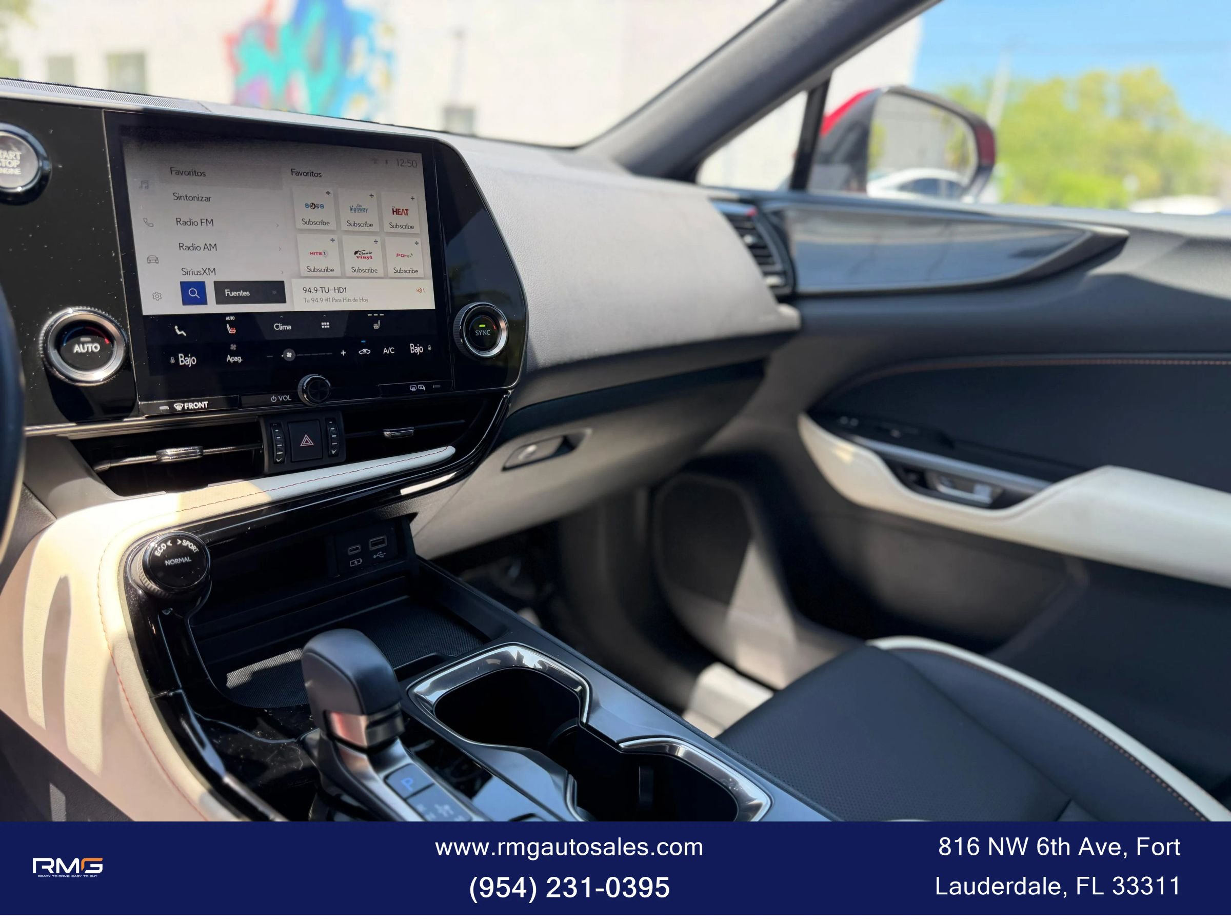 Used 2023 Lexus NX 250 FWD w/ Towing Package (2000 Lbs) image 18
