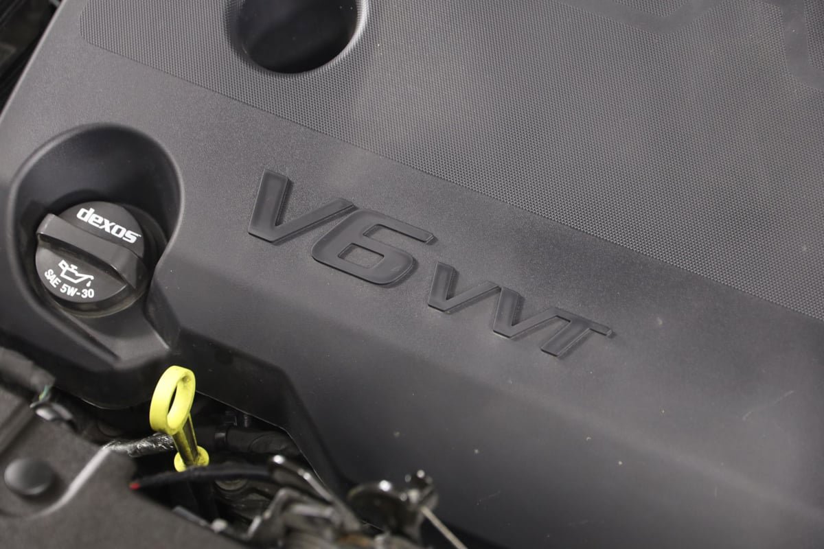 Used 2021 Chevrolet Traverse LS AWD/4WD image 18