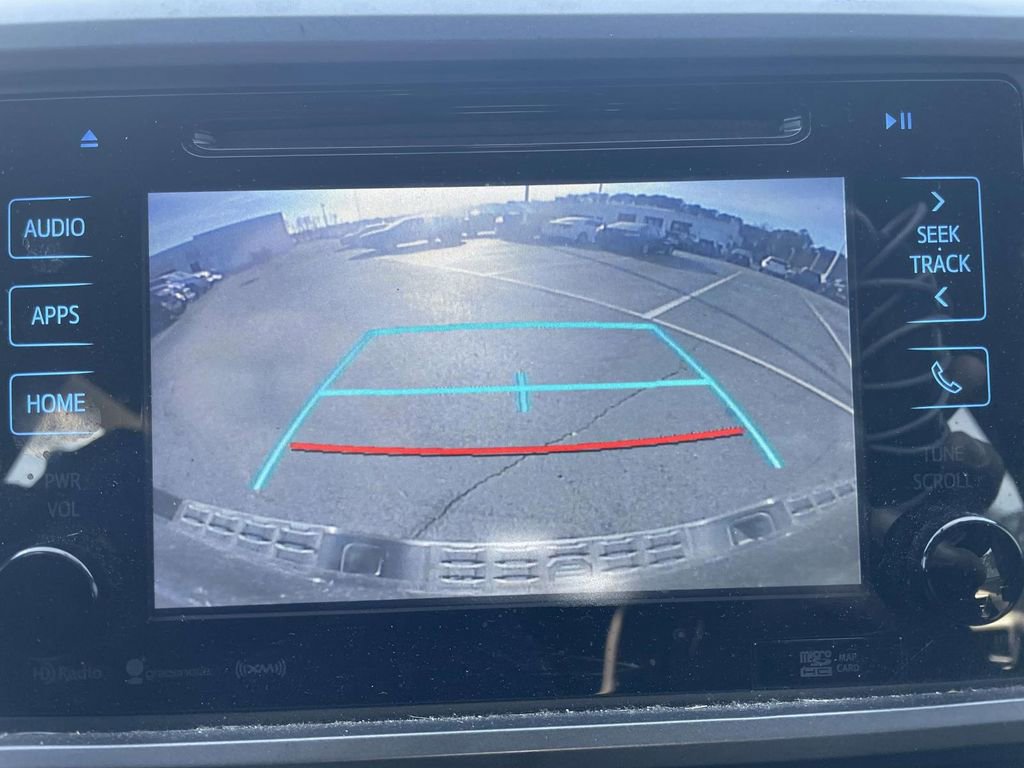 Used 2017 Toyota Tacoma TRD Sport image 38