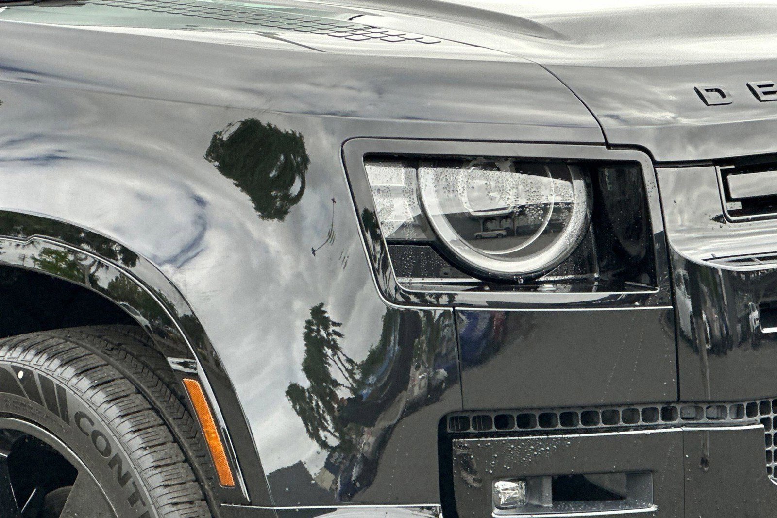 New 2026 Land Rover Defender 90 V8 image 11