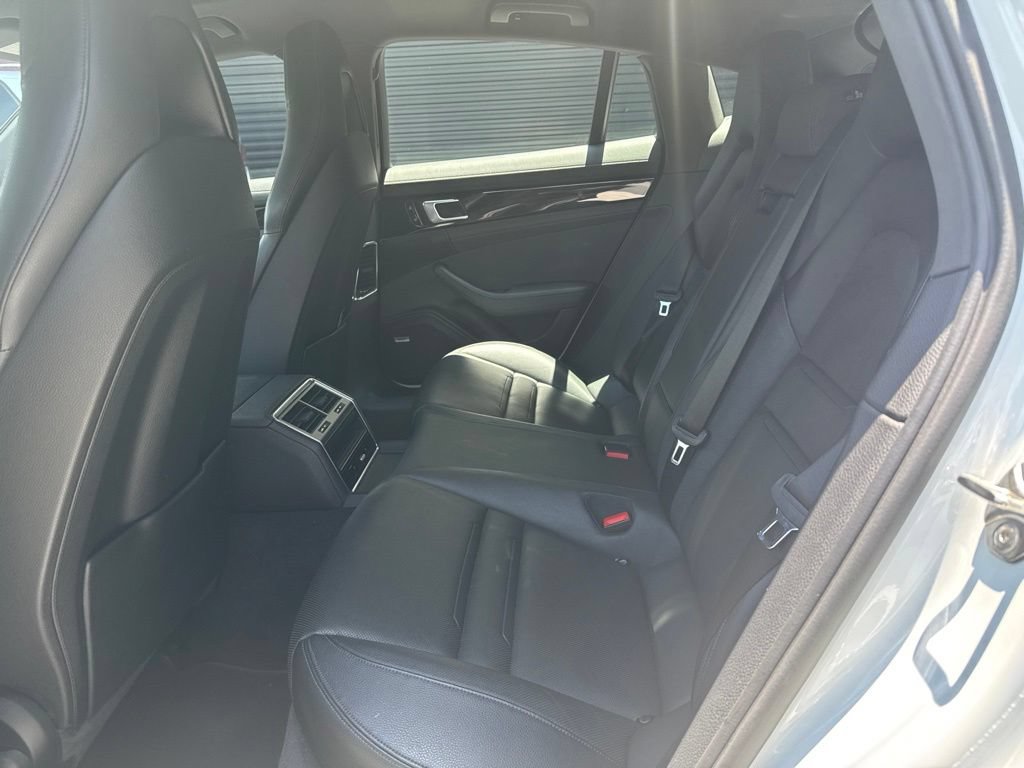 Used 2020 Porsche Panamera 4 AWD/4WD image 6