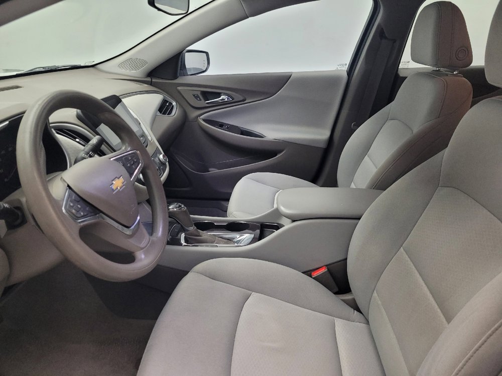 Used 2019 Chevrolet Malibu LS image 17