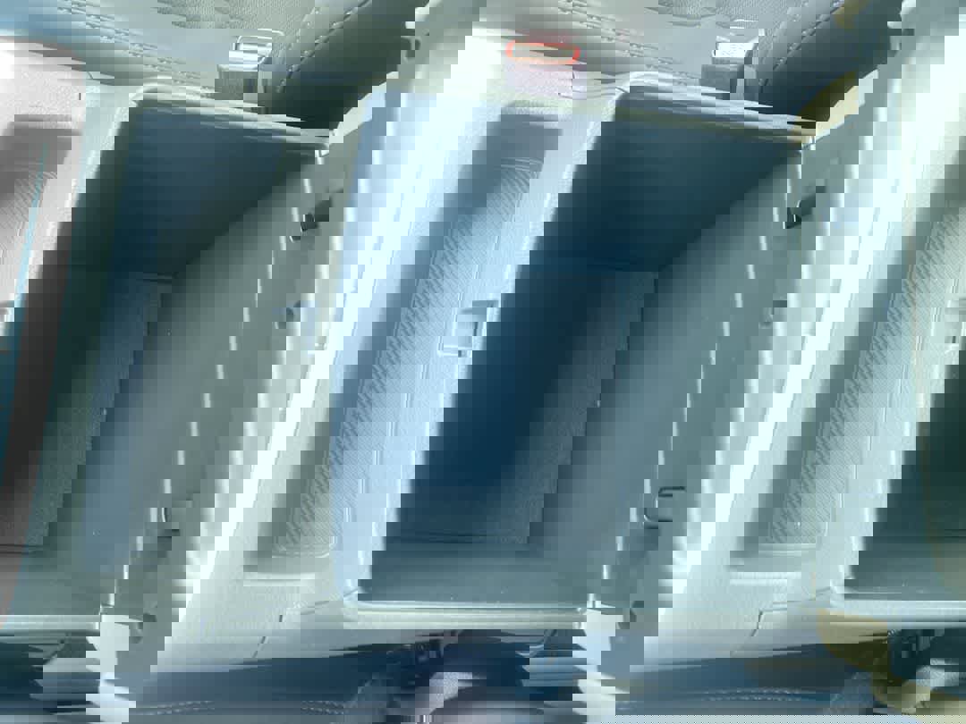 New 2026 Kia Carnival EX FWD image 21