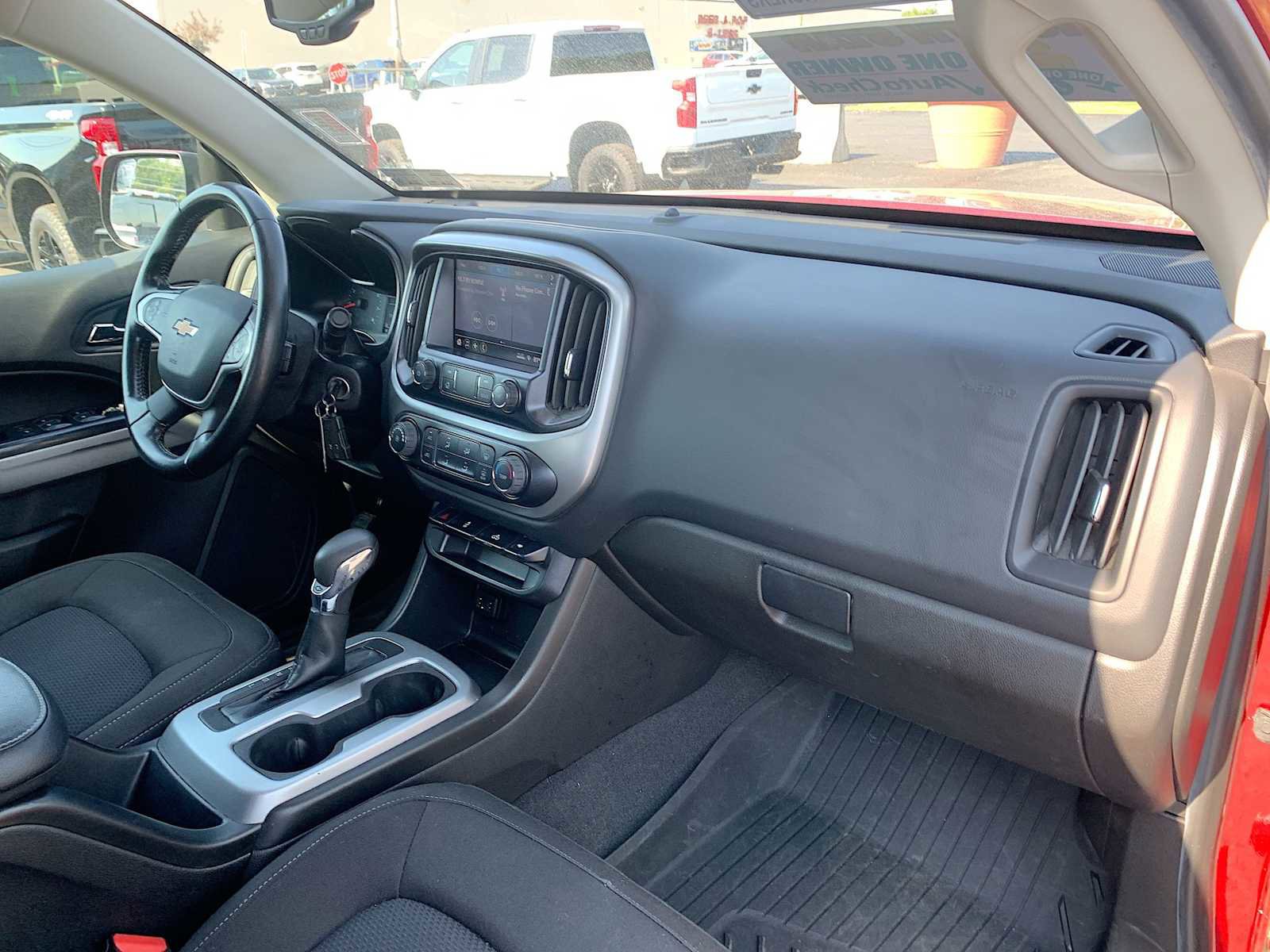 Used 2022 Chevrolet Colorado LT w/ LT Convenience Package AWD/4WD image 25