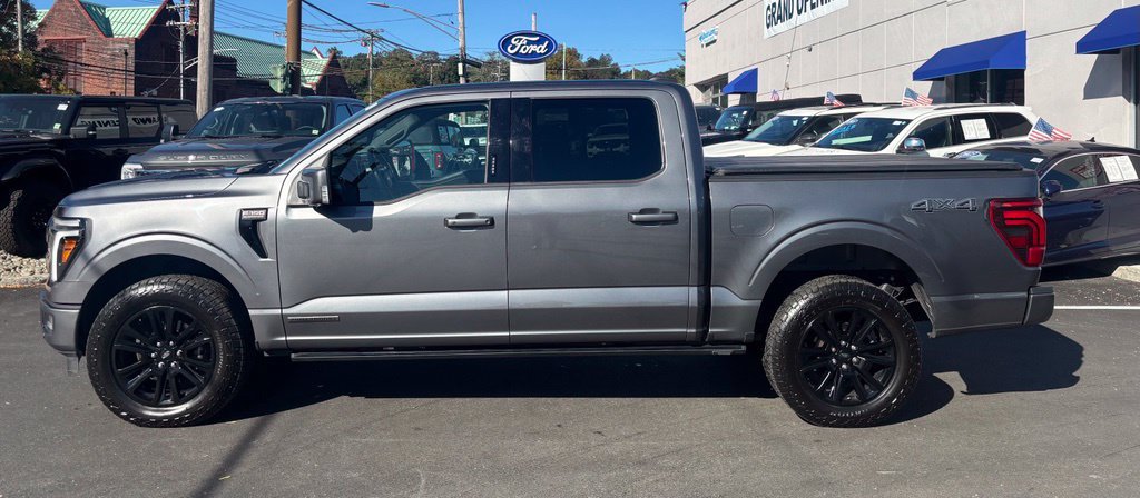 Used 2024 Ford F150 Platinum w/ Equipment Group 702A High AWD/4WD image 3