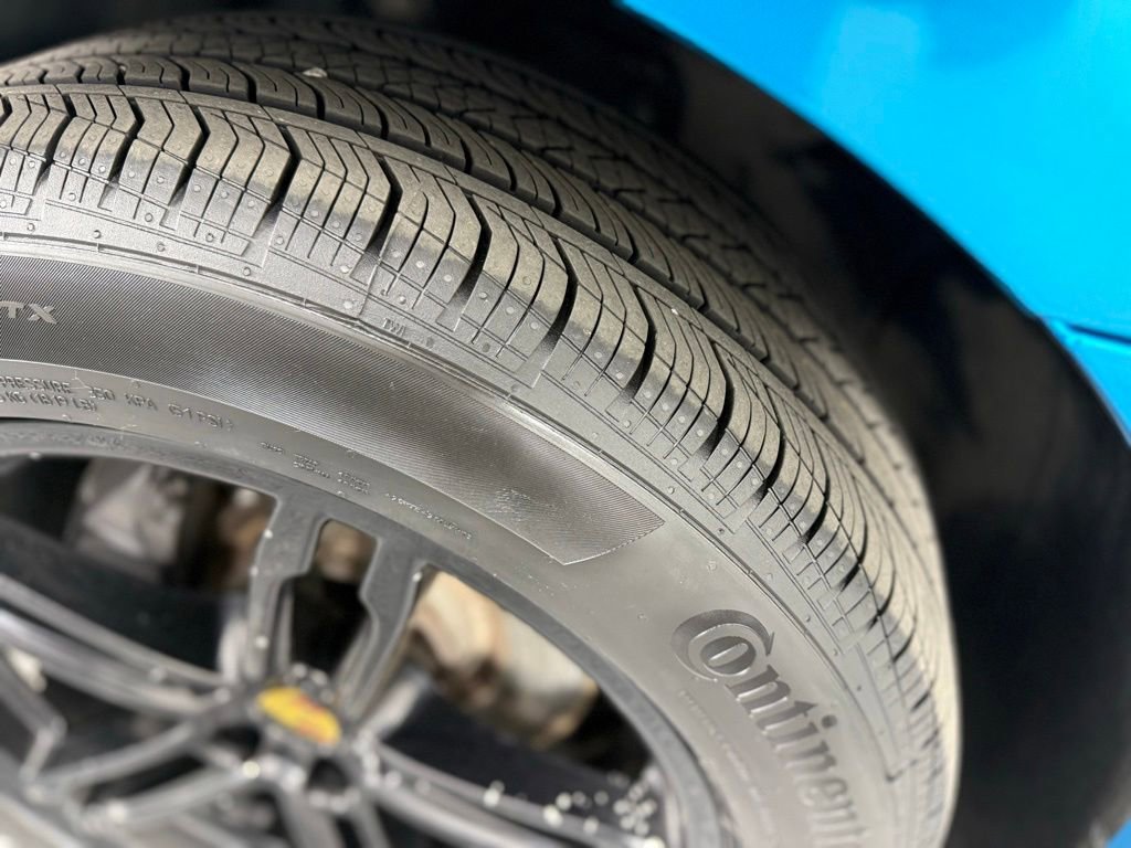 Certified 2019 Porsche Macan AWD/4WD image 18