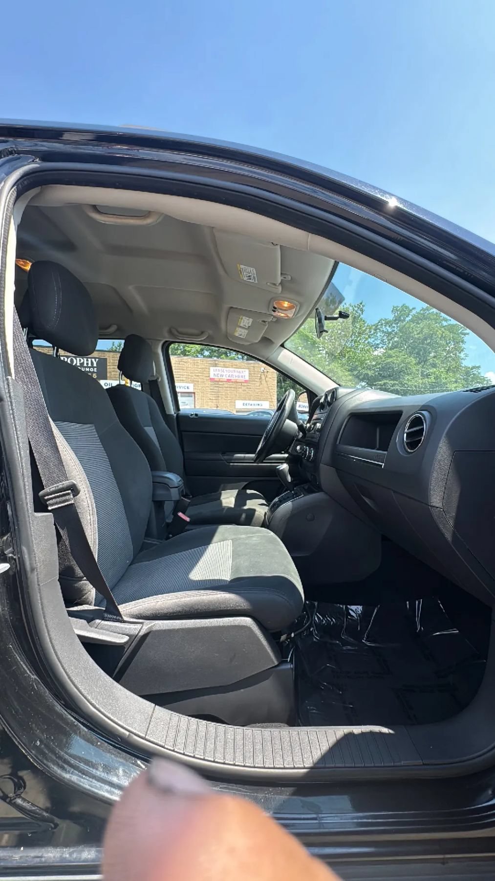 Used 2012 Jeep Compass Sport FWD image 24