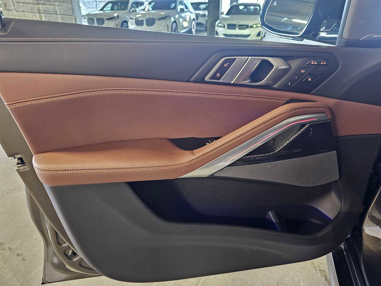 Used 2024 BMW X6 M60i image 30