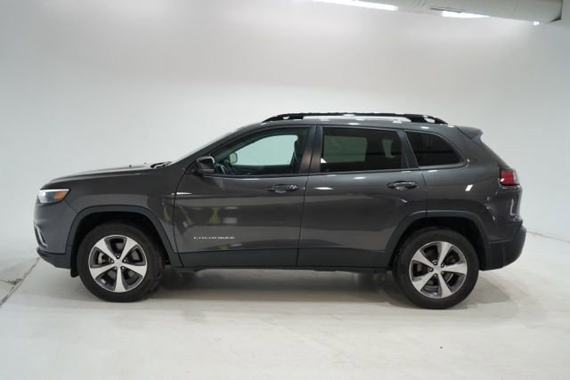 Used 2022 Jeep Cherokee Limited image 4