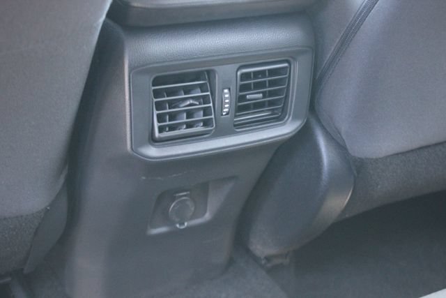 Used 2024 Toyota RAV4 LE AWD/4WD image 24