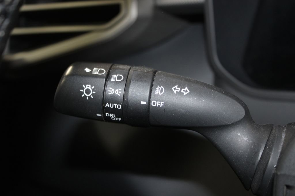 Used 2024 Toyota Tundra Limited AWD/4WD image 24