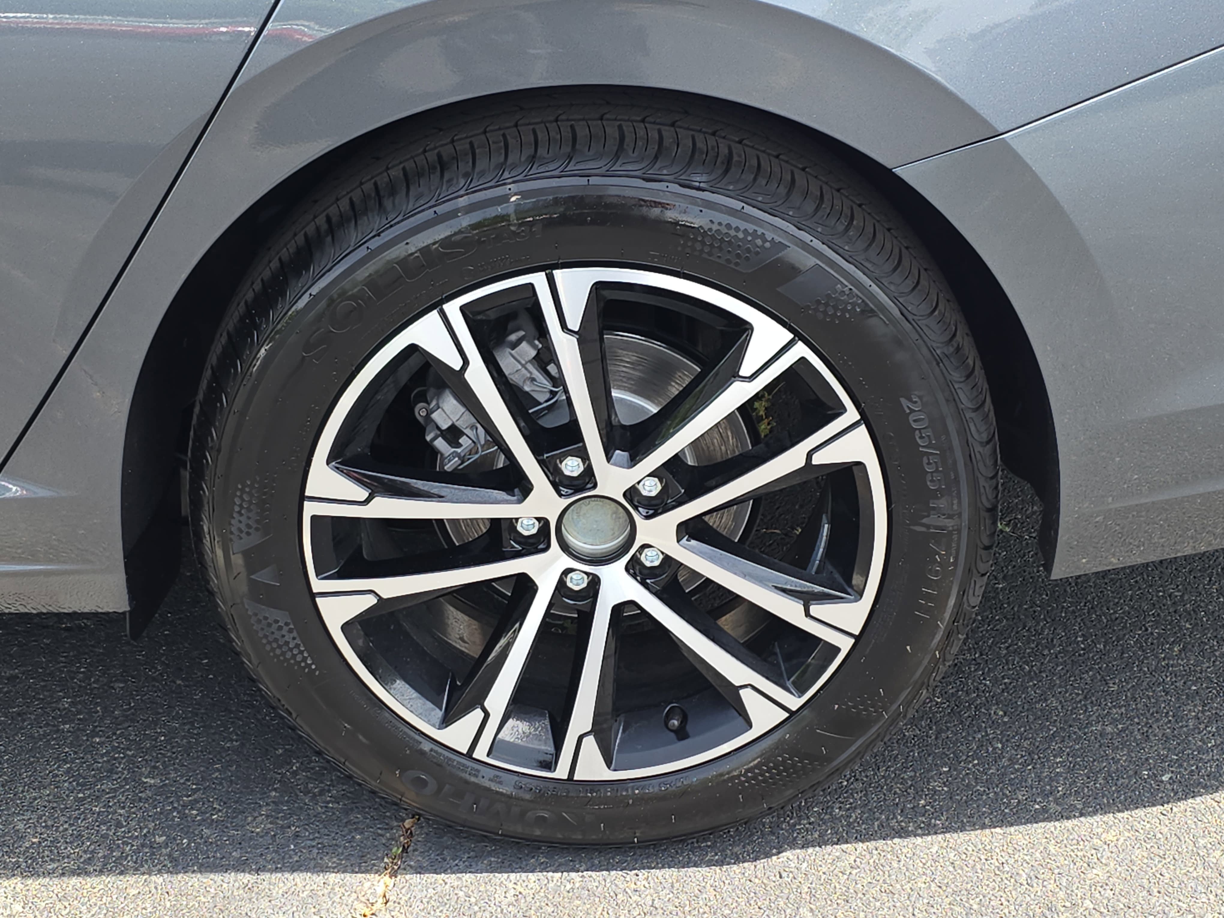 New 2026 Volkswagen Jetta Sport FWD image 30