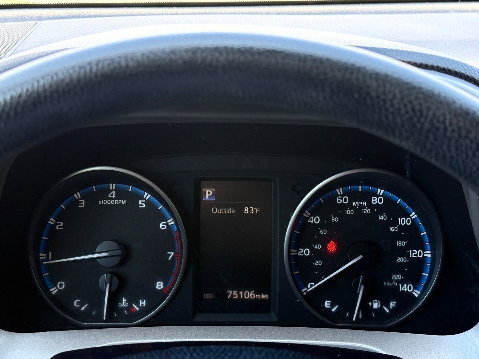 Used 2018 Toyota RAV4 LE w/ All Weather Liner Package FWD image 28