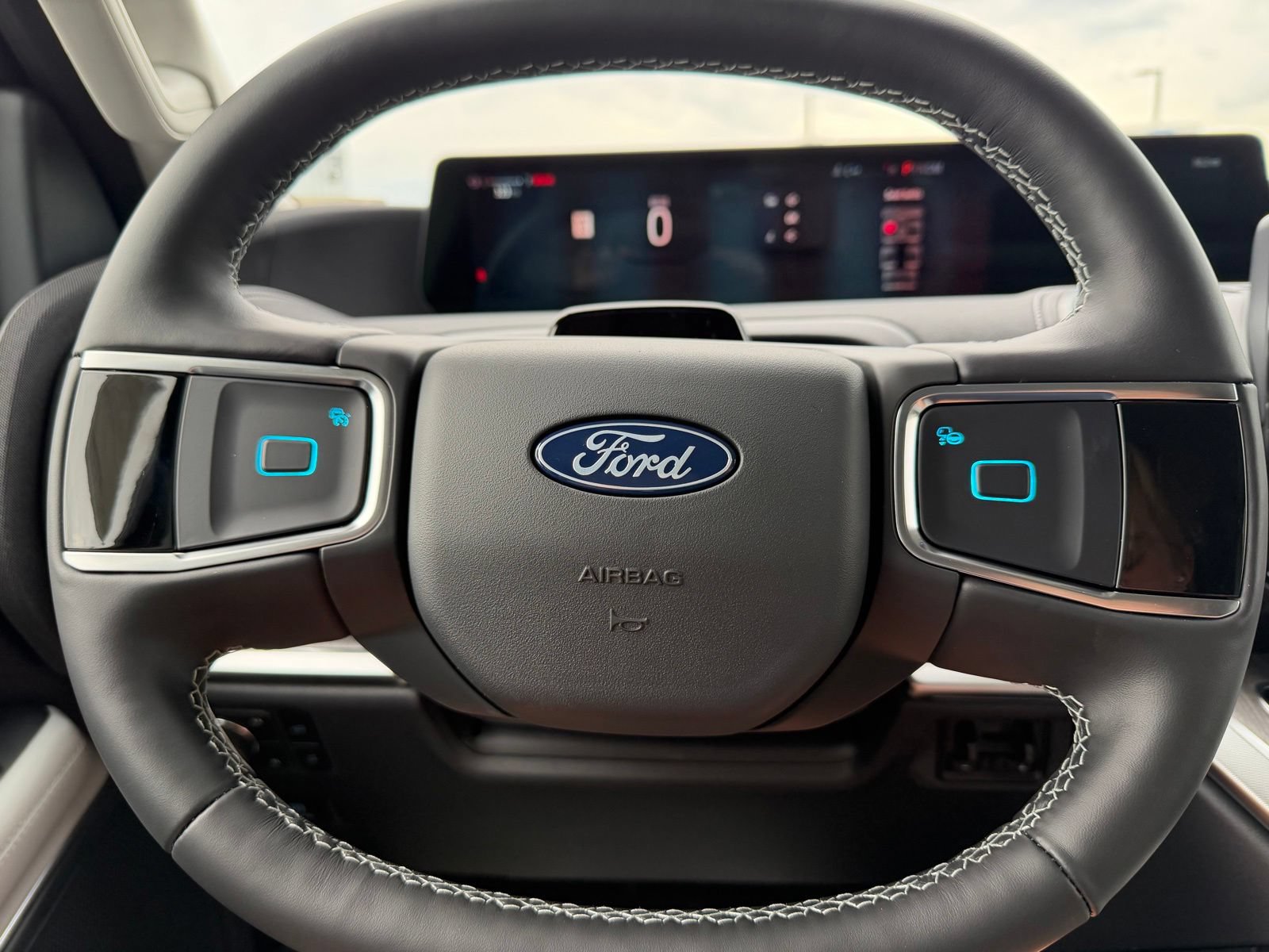 New 2026 Ford Expedition Platinum w/ Platinum Ultimate Package AWD/4WD image 18