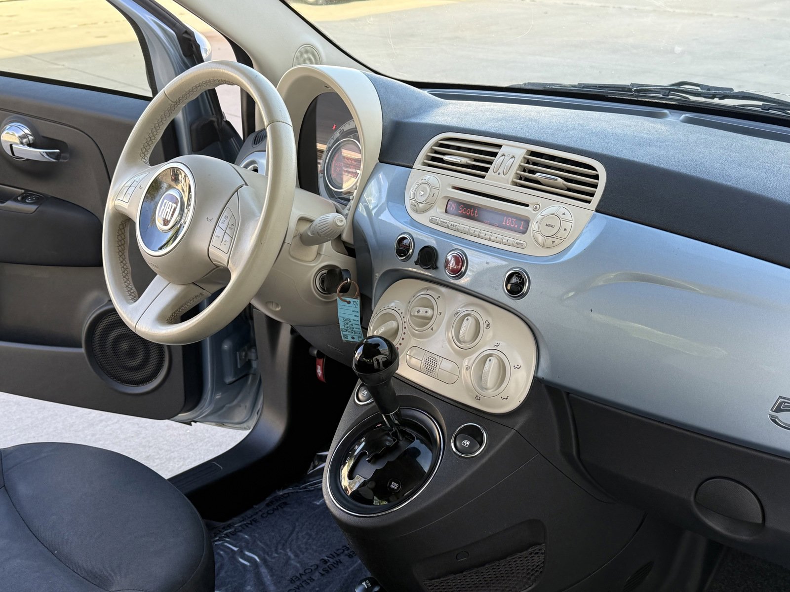 Used 2014 FIAT 500 Pop image 28