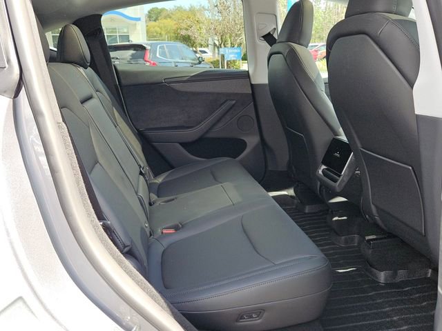 Used 2026 Tesla Model Y Long Range image 14