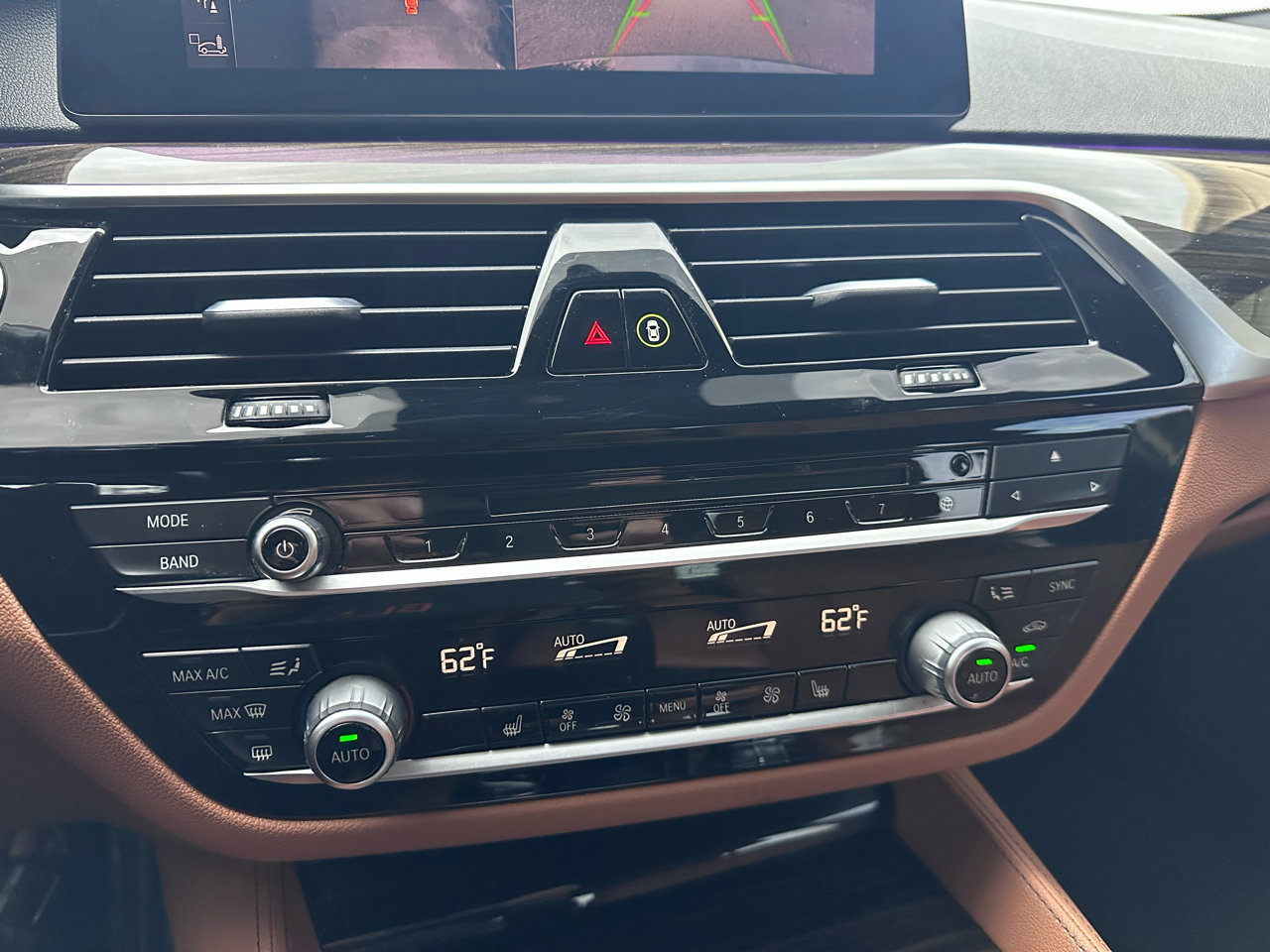 Used 2019 BMW 530i w/ M Sport Package image 37