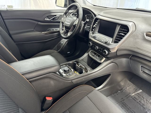 Used 2023 GMC Acadia AT4 w/ LPO, 'HIT The Road' Package AWD/4WD image 31