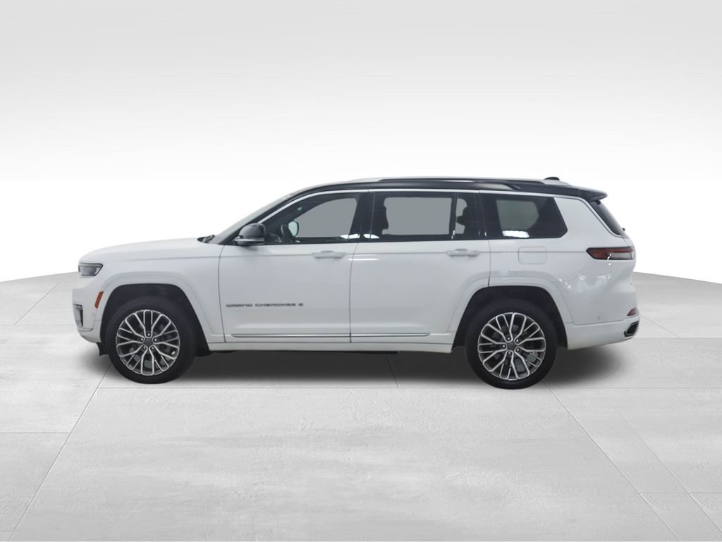 Used 2023 Jeep Grand Cherokee L Summit image 2
