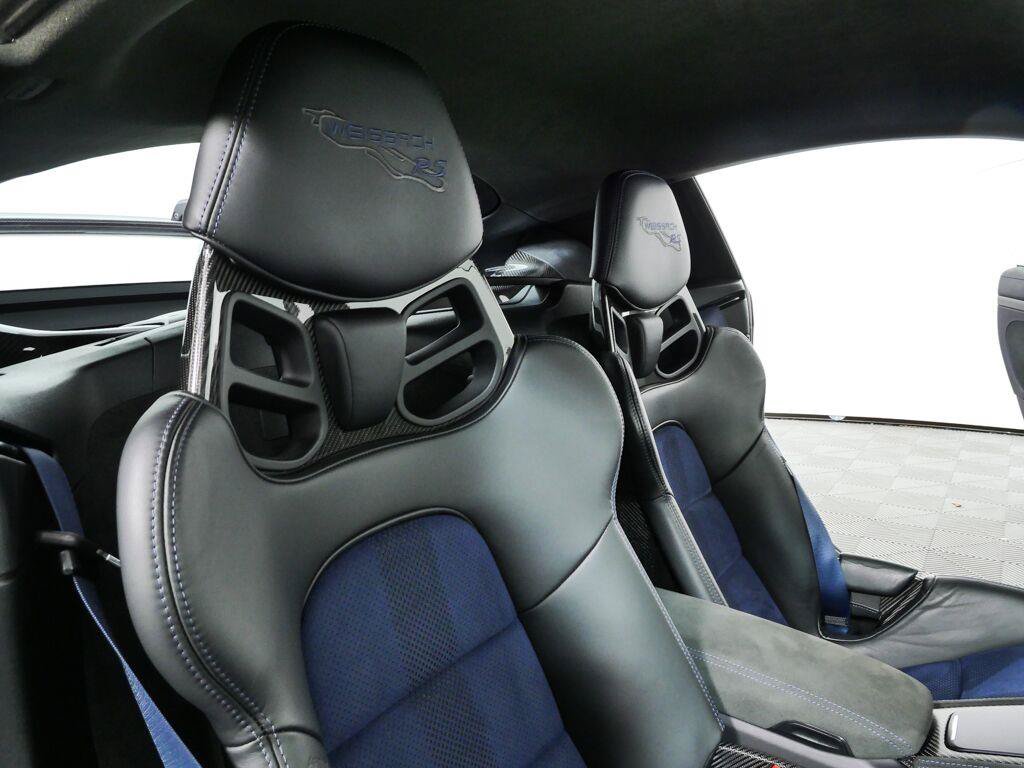 Certified 2025 Porsche 718 Cayman GT4 RS RWD image 20