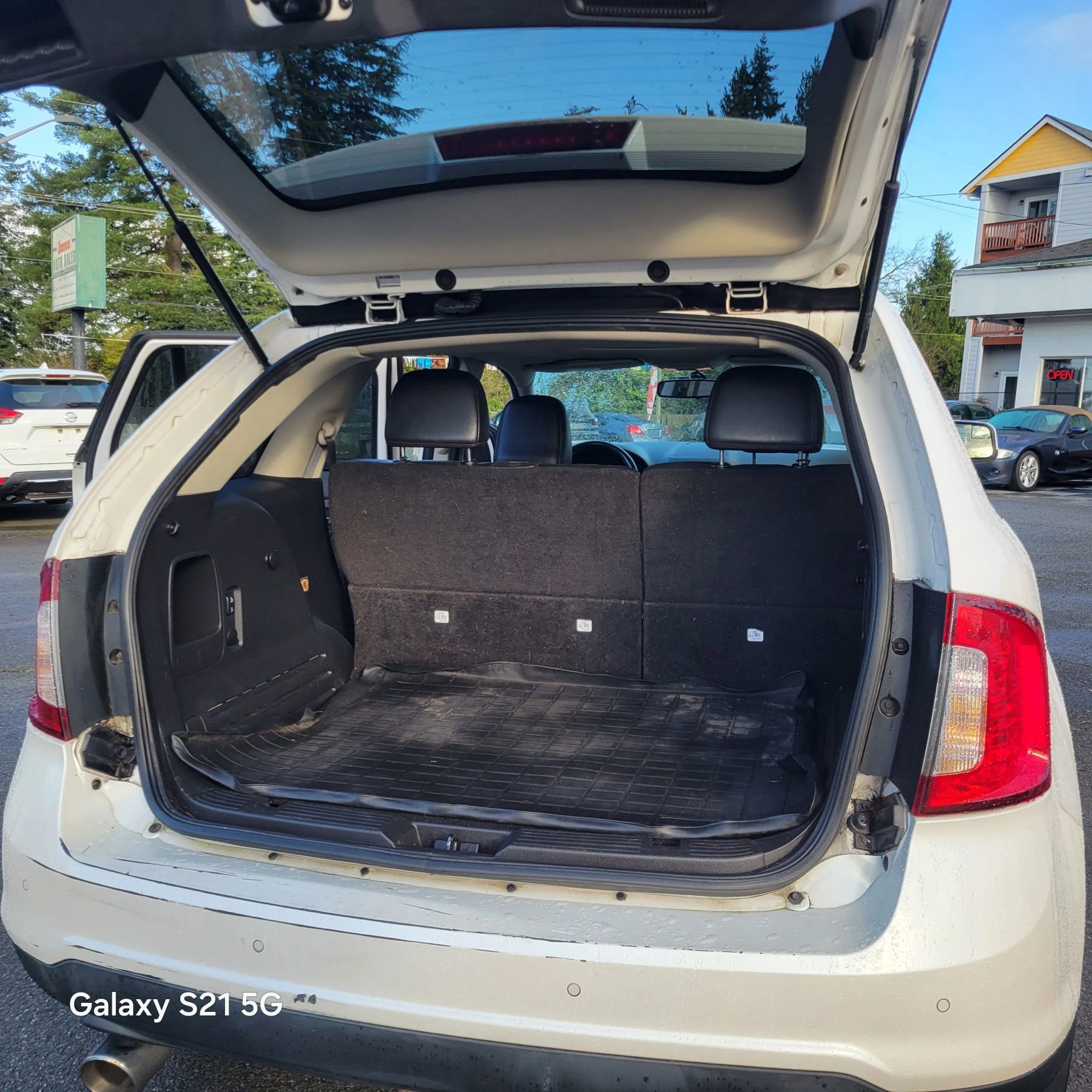 Used 2011 Ford Edge SEL w/ 202A Rapid Spec Order Code image 13