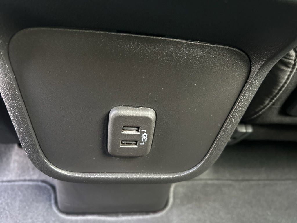 Used 2022 GMC Terrain SLE w/ Driver Convenience Package image 28