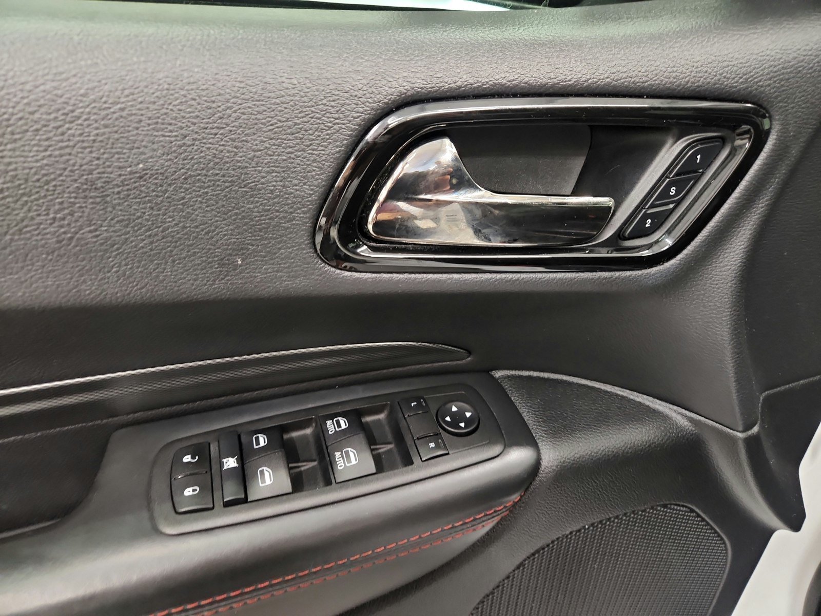 Used 2023 Dodge Durango R/T AWD/4WD image 16