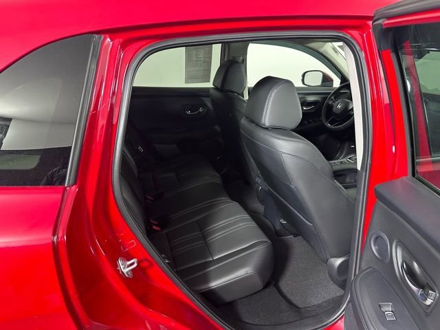 Used 2025 Honda HR-V EX-L image 11