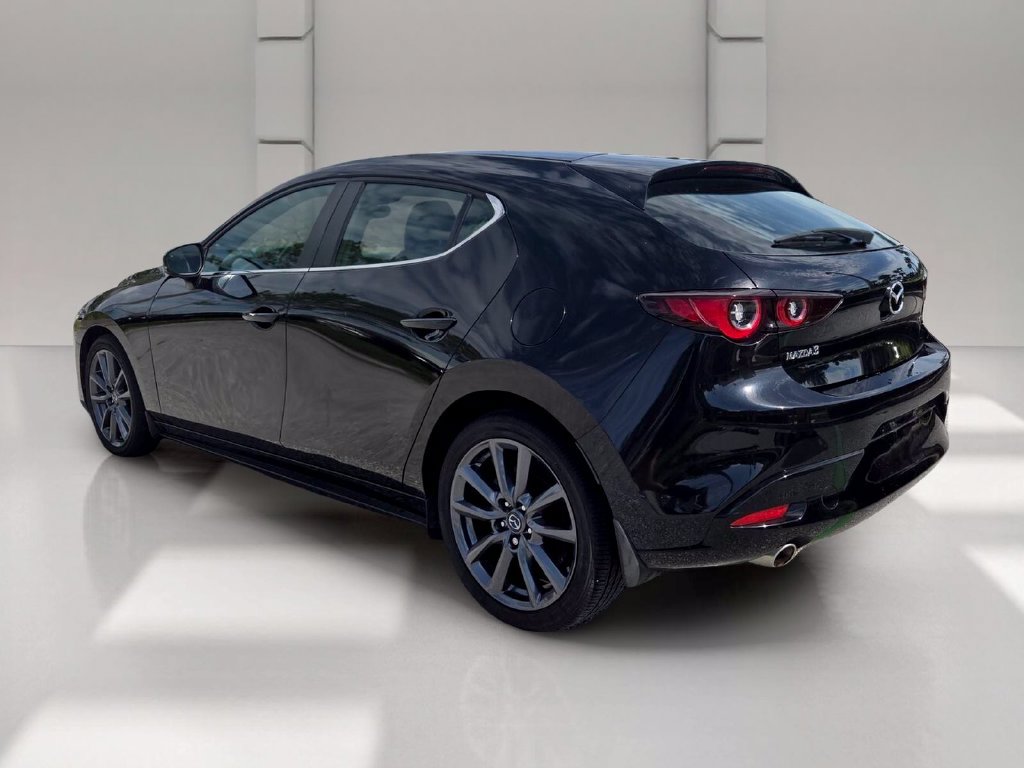 Used 2024 MAZDA MAZDA3 s FWD image 5