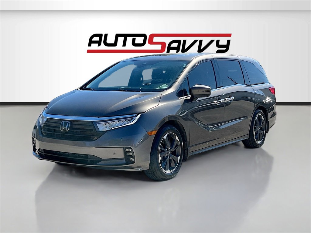 Used 2023 Honda Odyssey Elite image 3