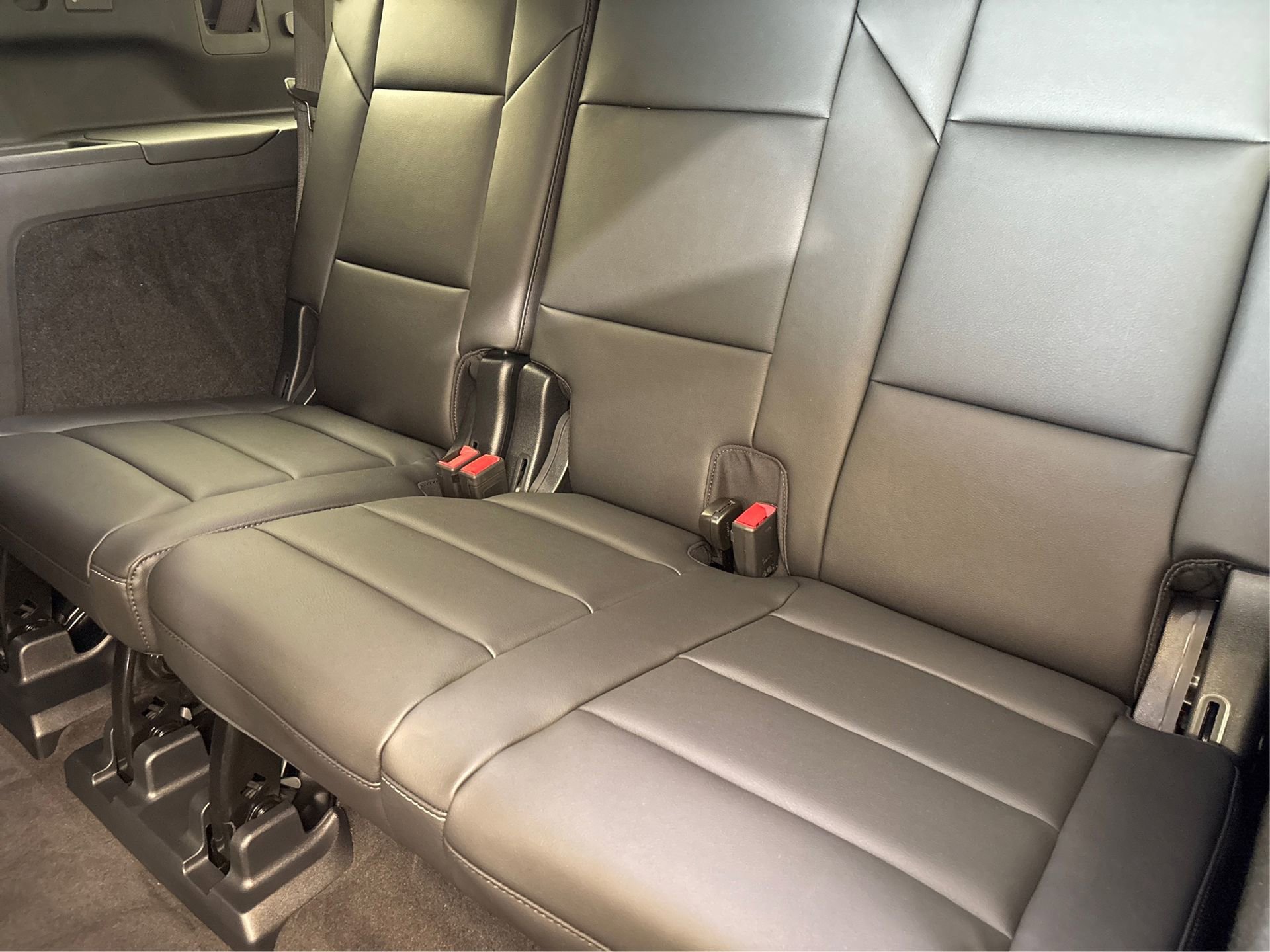 New 2025 Cadillac Escalade ESV Luxury image 12