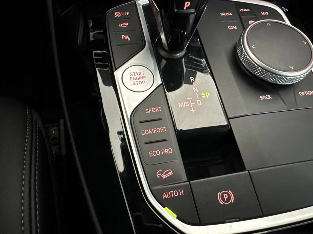 Used 2023 BMW X4 M40i AWD/4WD image 15