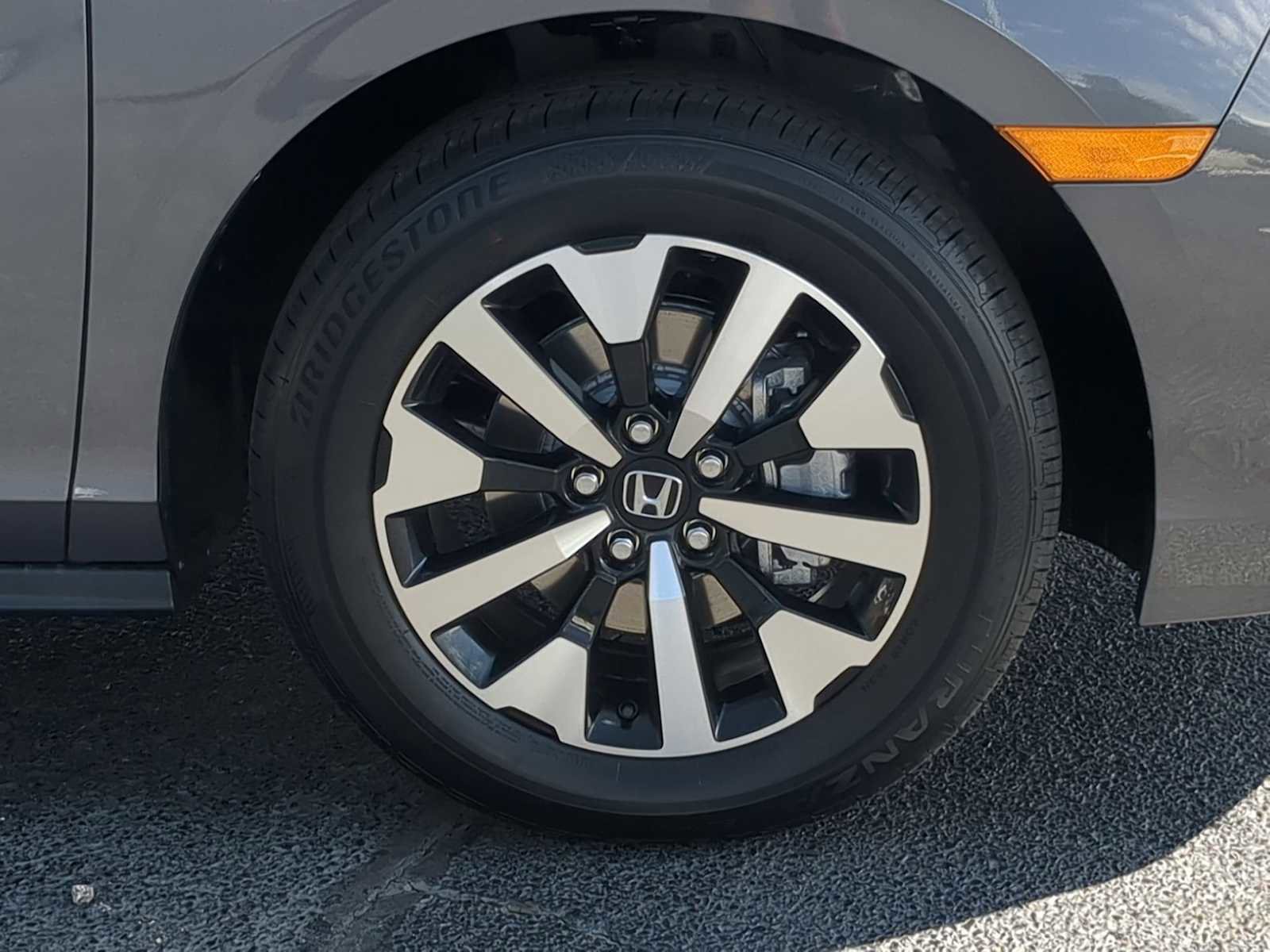 New 2026 Honda Odyssey EX-L image 10