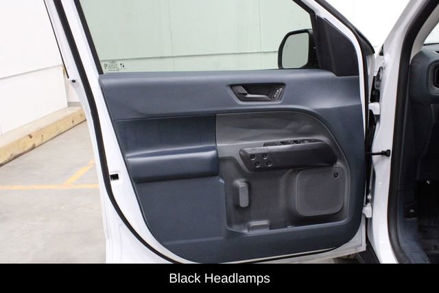 Used 2024 Ford Maverick Lariat w/ Black Appearance Package image 14