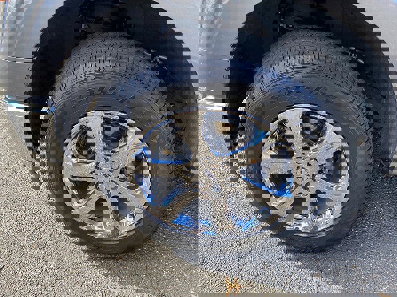 Certified 2023 Ford F150 Lariat w/ Equipment Group 502A High image 14