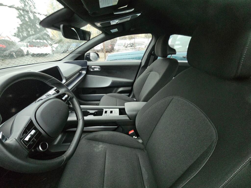 Used 2024 Hyundai Ioniq 6 SE image 12