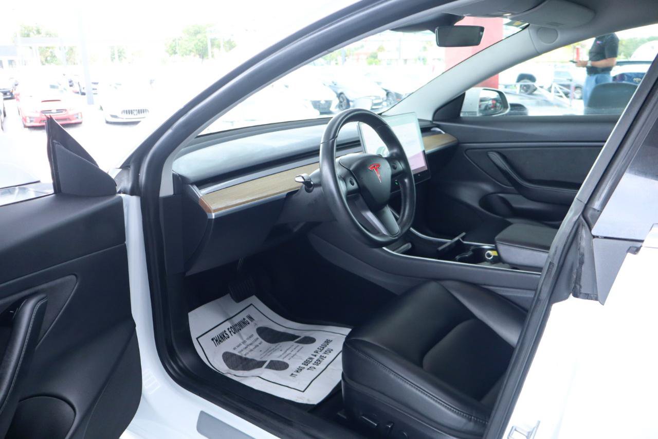 Used 2019 Tesla Model 3 Standard Range Plus RWD image 14
